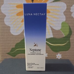 Neptune Hydrate & Blur Serum - Blue and White
